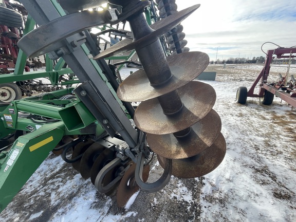 2010 John Deere 637 Disk