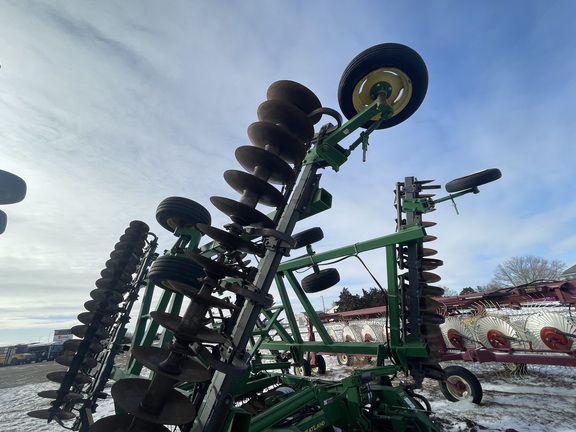 2010 John Deere 637 Disk