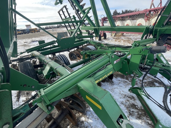 2010 John Deere 637 Disk