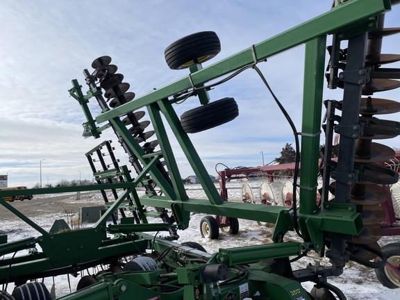 2010 John Deere 637 Disk