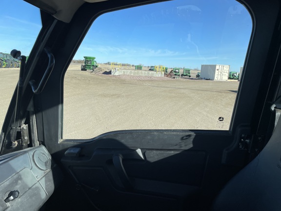 2021 John Deere XUV 835M ATV