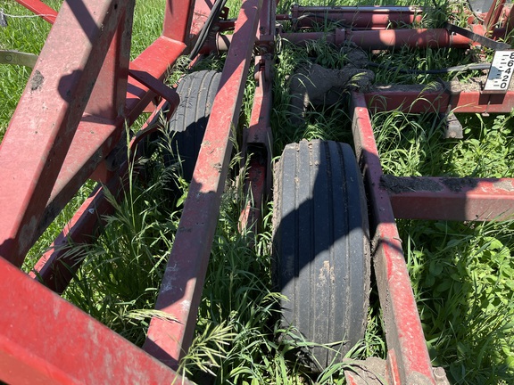 1998 Case IH 4300 Field Cultivator