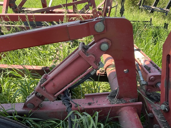 1998 Case IH 4300 Field Cultivator