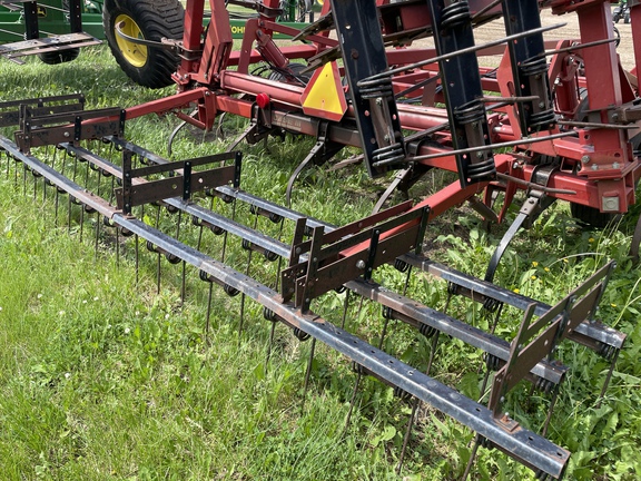 1998 Case IH 4300 Field Cultivator