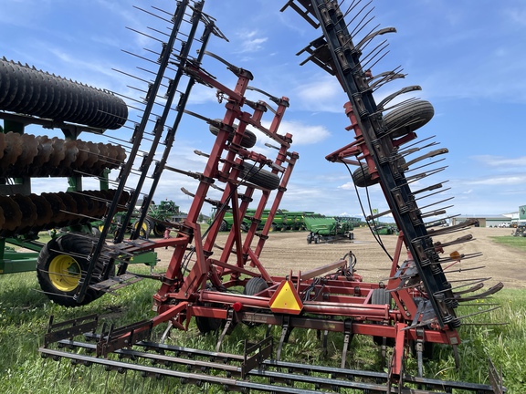 1998 Case IH 4300 Field Cultivator