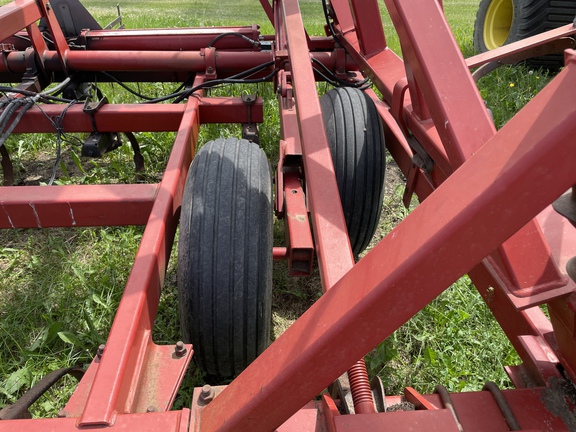 1998 Case IH 4300 Field Cultivator
