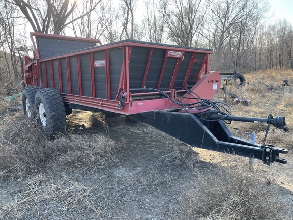 2021 John Deere TR20T Manure Spreader