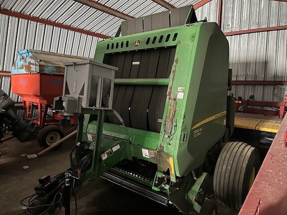 2021 John Deere 560M Baler/Round