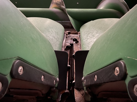 2020 John Deere 712C Header Corn Head