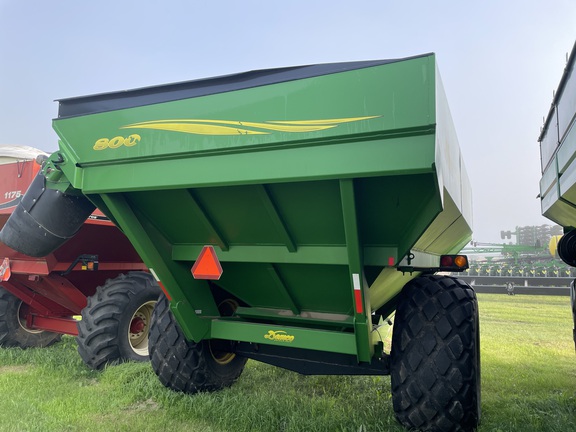 2007 Demco 800 Grain Cart