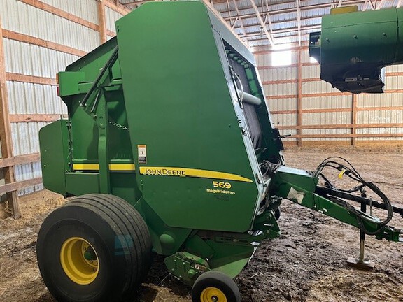 2014 John Deere 569 Baler/Round