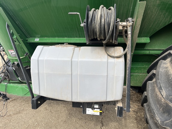 2024 Brent 2098 Grain Cart