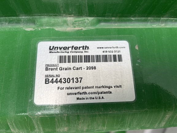 2024 Brent 2098 Grain Cart