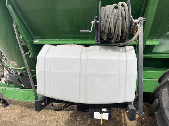 2024 Brent 2098 Grain Cart