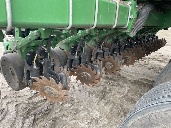 2017 John Deere DB60 Planter