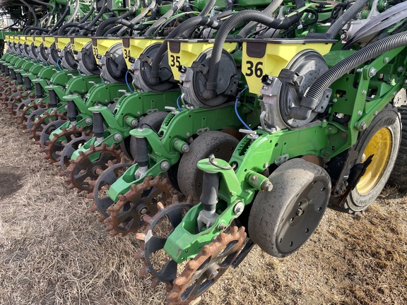 2017 John Deere DB60 Planter