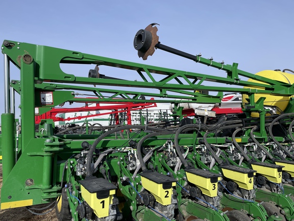 2017 John Deere DB60 Planter