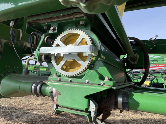 2010 John Deere 1890 Air Seeder