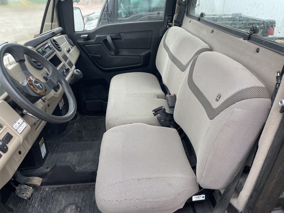 2023 John Deere XUV 835R ATV