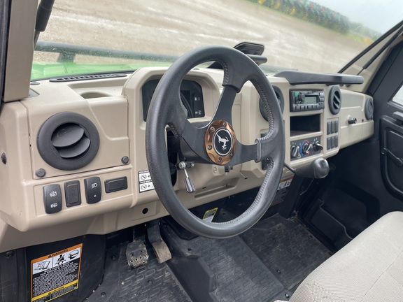 2023 John Deere XUV 835R ATV