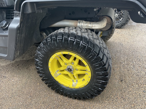 2023 John Deere XUV 835R ATV