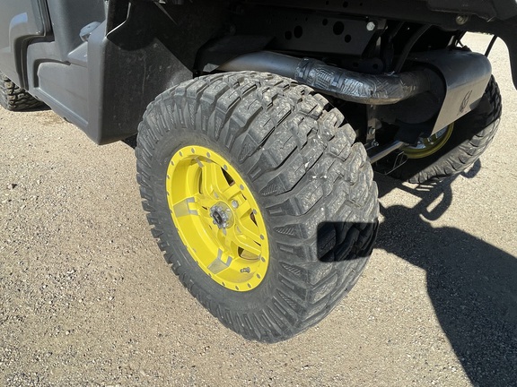 2024 John Deere XUV 835R ATV