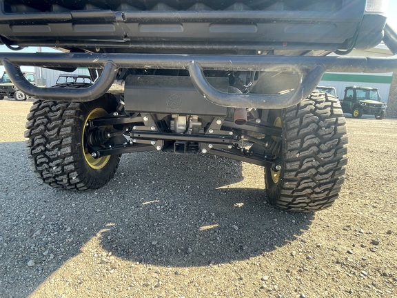 2024 John Deere XUV 835R ATV