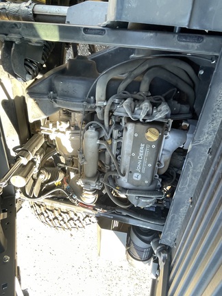 2024 John Deere XUV 835R ATV