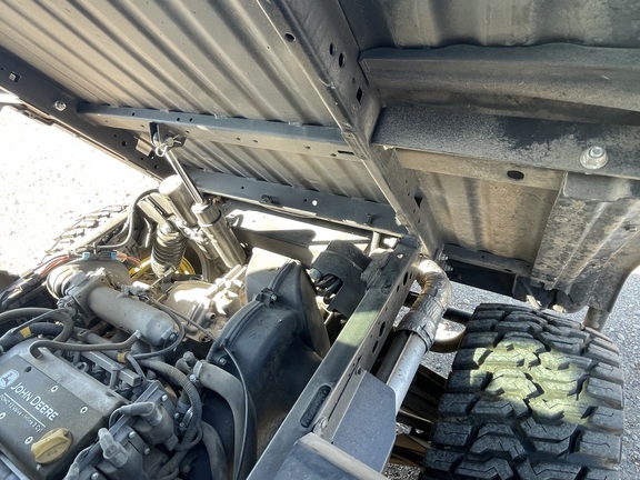 2024 John Deere XUV 835R ATV