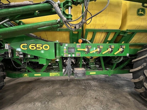2022 John Deere N560 Air Seeder