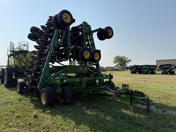 2022 John Deere N560 Air Seeder