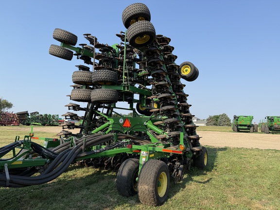2022 John Deere N560 Air Seeder