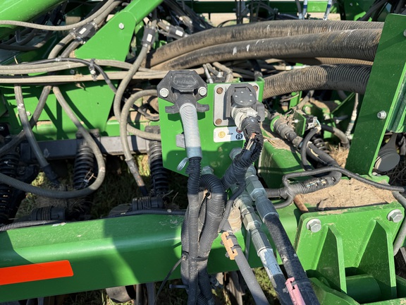 2022 John Deere N560 Air Seeder