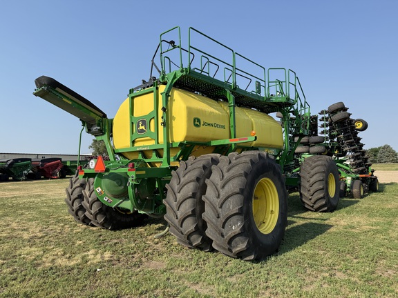 2022 John Deere N560 Air Seeder