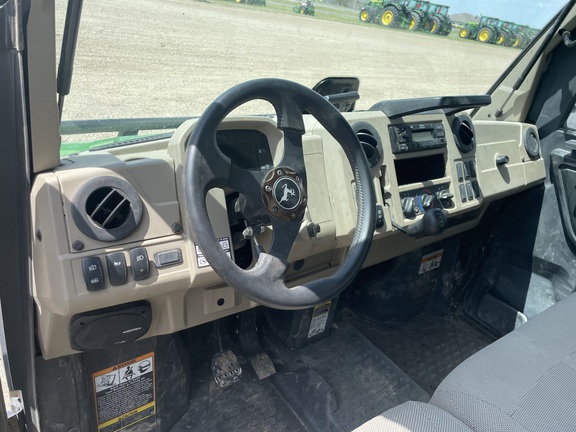 2023 John Deere XUV 835R ATV