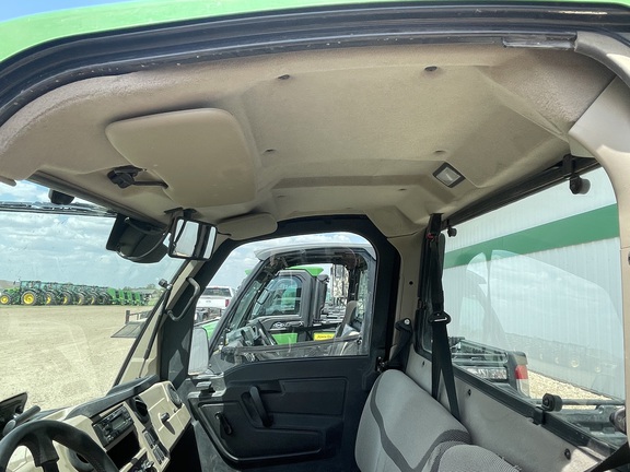 2023 John Deere XUV 835R ATV