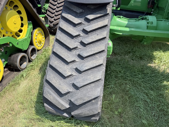 2021 John Deere 8RX 410 Tractor Rubber Track