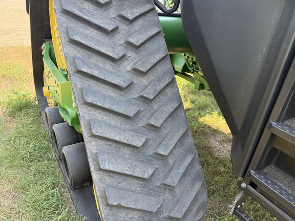 2021 John Deere 8RX 410 Tractor Rubber Track