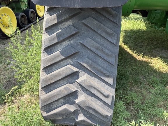 2021 John Deere 8RX 410 Tractor Rubber Track