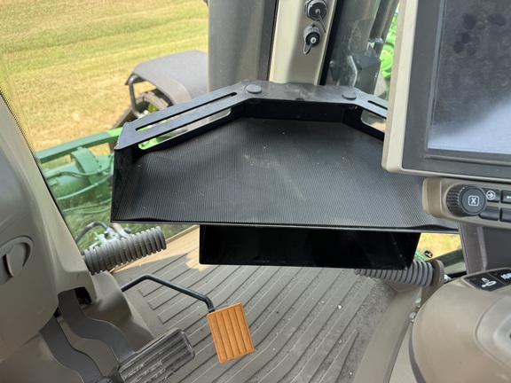 2021 John Deere 8RX 410 Tractor Rubber Track