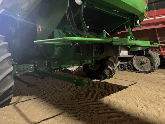 2021 John Deere S780 Combine