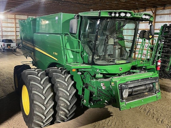 2021 John Deere S780 Combine