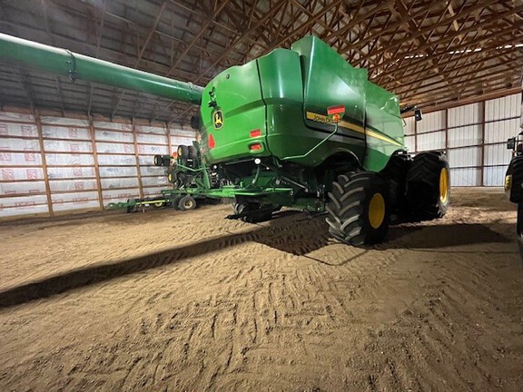 2021 John Deere S780 Combine