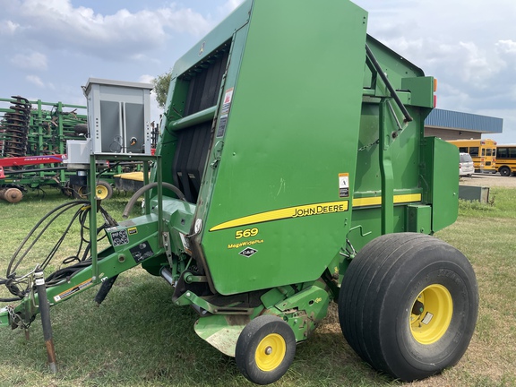 2014 John Deere 569 Baler/Round