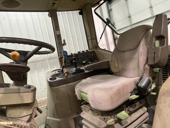 2007 John Deere 7320 Tractor
