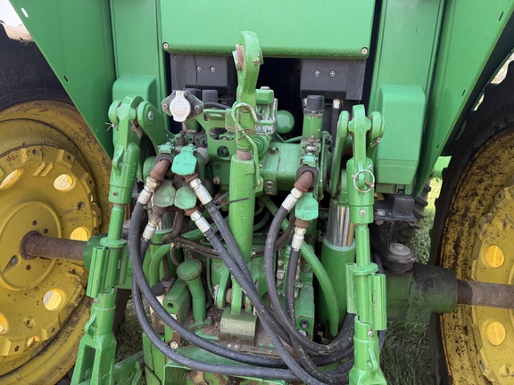 2007 John Deere 7320 Tractor