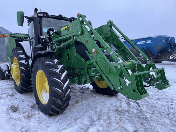 2025 John Deere 6R 195 Tractor