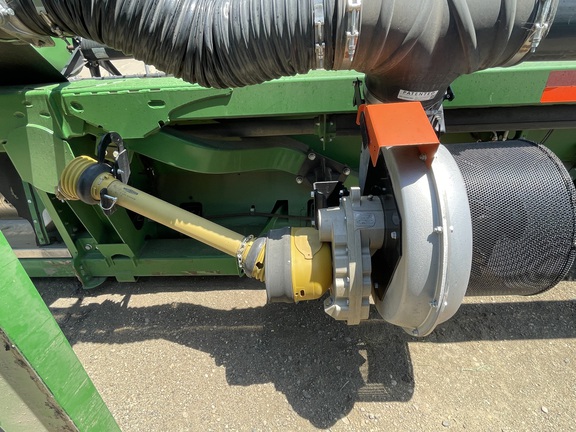 2015 John Deere 645FD Header Combine