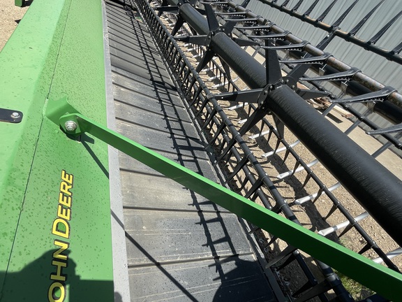 2015 John Deere 645FD Header Combine