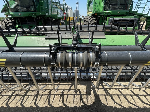 2015 John Deere 645FD Header Combine